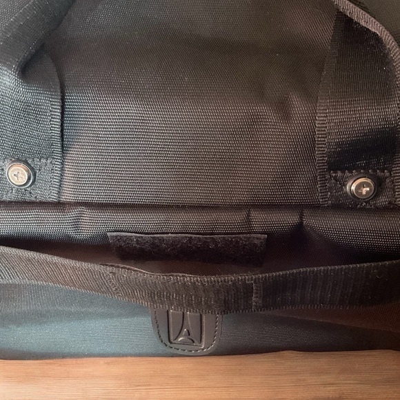 ✈️Travelpro”The Choice Of Flight Crews And Frequent Travelers” Multipurpose Tote - Picture 8 of 15
